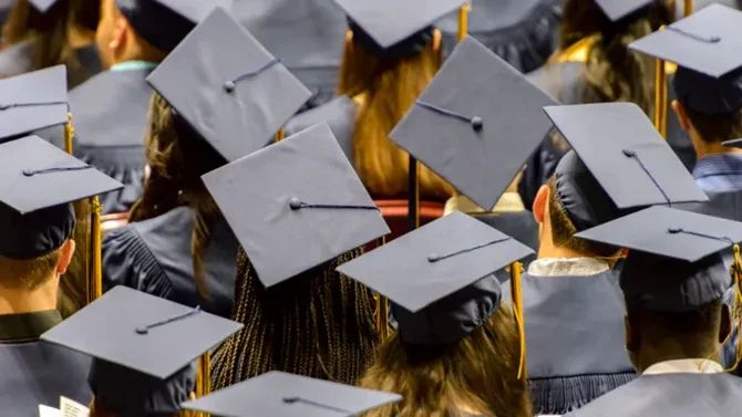 Ausbildung und Studium bei PwC